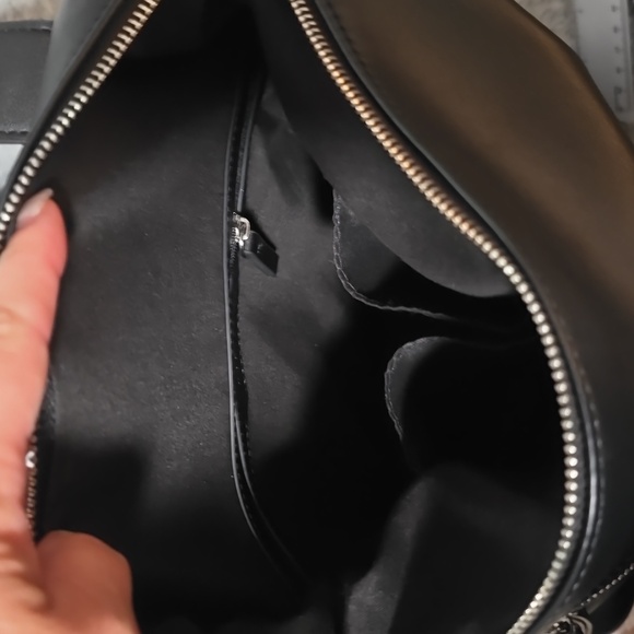 Ciao Backpack Tote - Picture 4 of 6